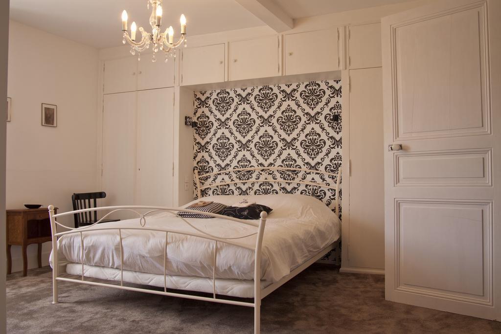 Chambres D'Hotes Le Besset Thiers Room photo