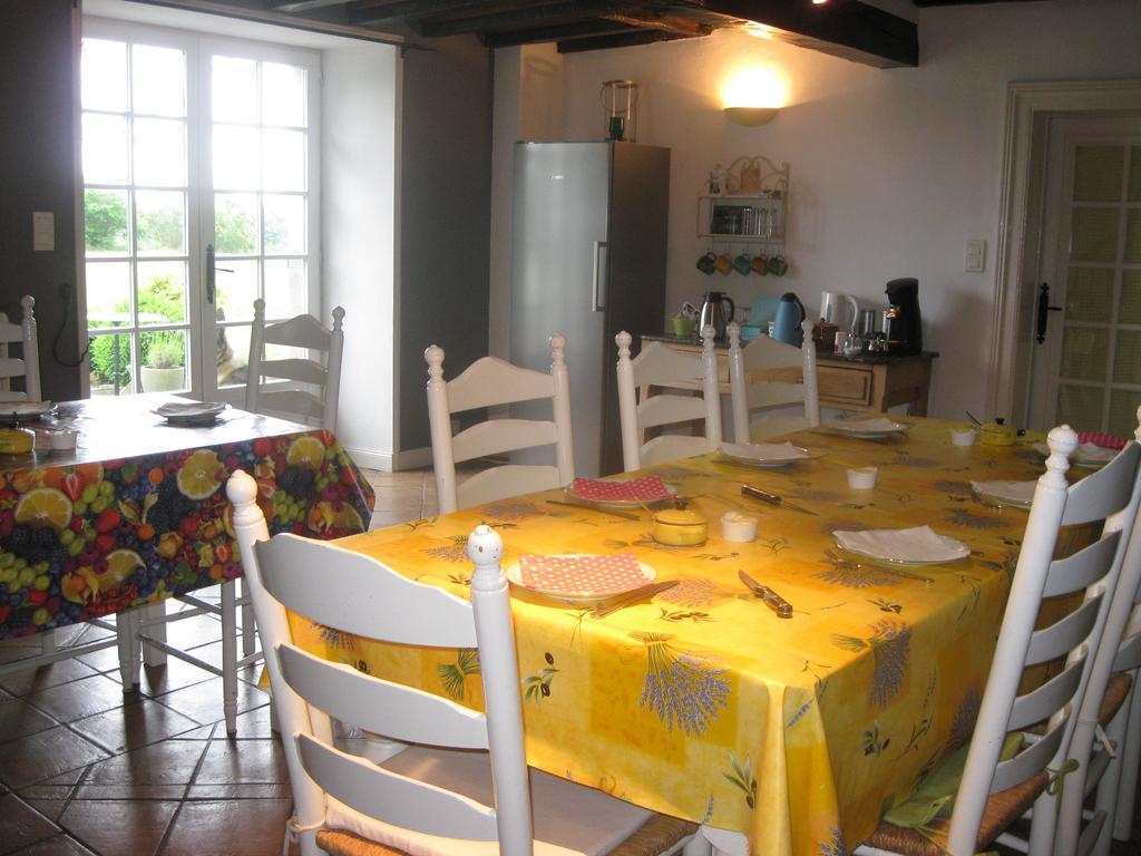 Chambres D'Hotes Le Besset Thiers Exterior photo